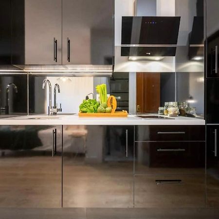 Soek Muelle Uno Holidays Homes مالقة المظهر الخارجي الصورة