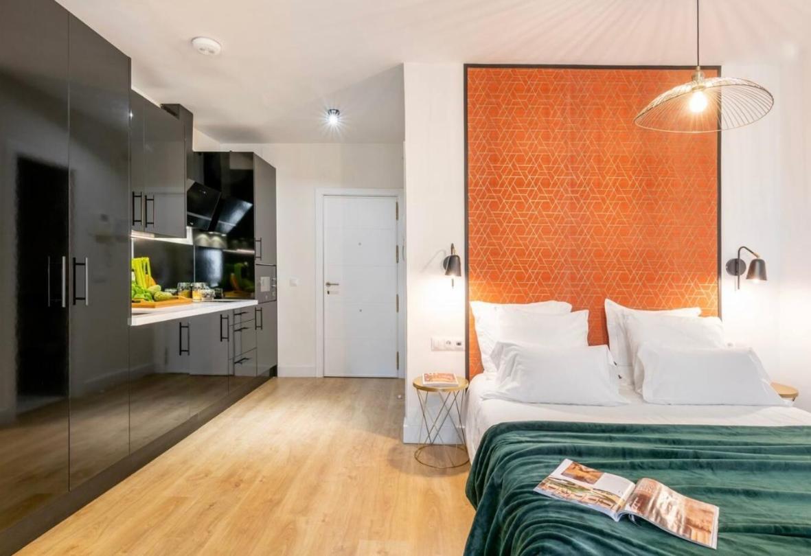Soek Muelle Uno Holidays Homes مالقة المظهر الخارجي الصورة